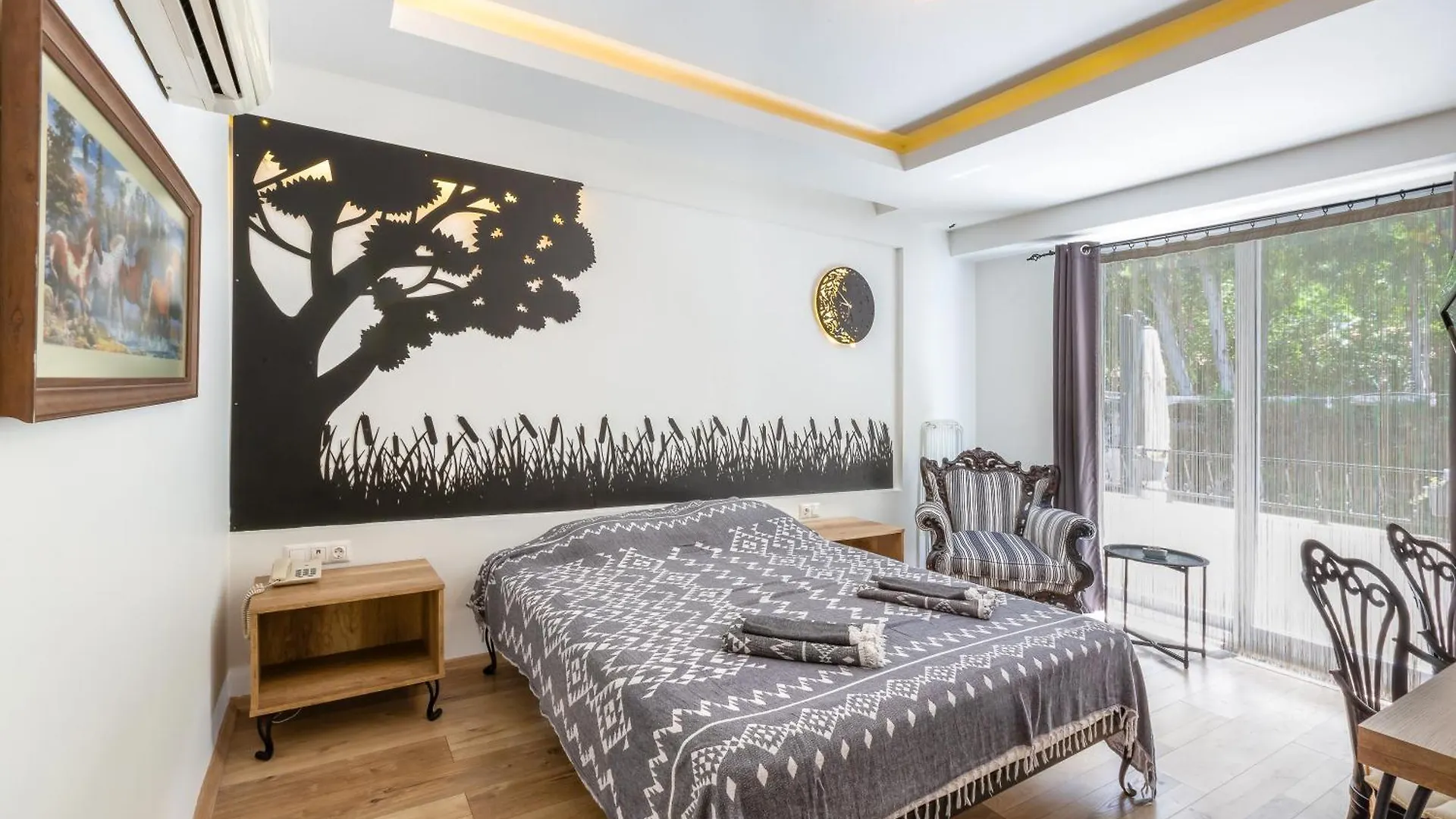 Bed and Breakfast Ay Hotel Goecek